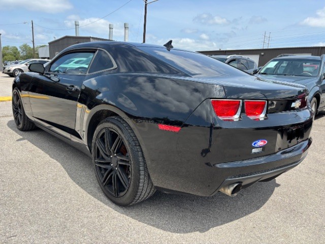 Chevrolet Camaro Vehicle Full-screen Gallery Image 04