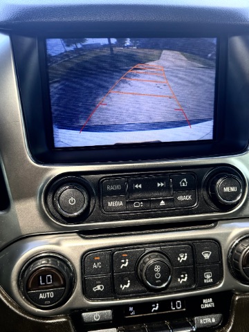 Chevrolet Tahoe Vehicle Full-screen Gallery Image 16