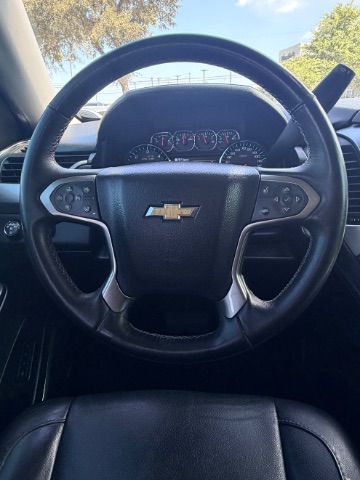 Chevrolet Tahoe Vehicle Full-screen Gallery Image 17