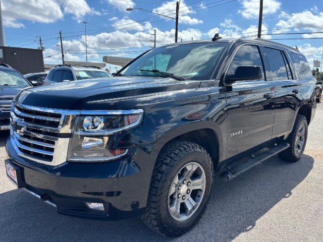 Chevrolet Tahoe Vehicle Full-screen Gallery Image 03