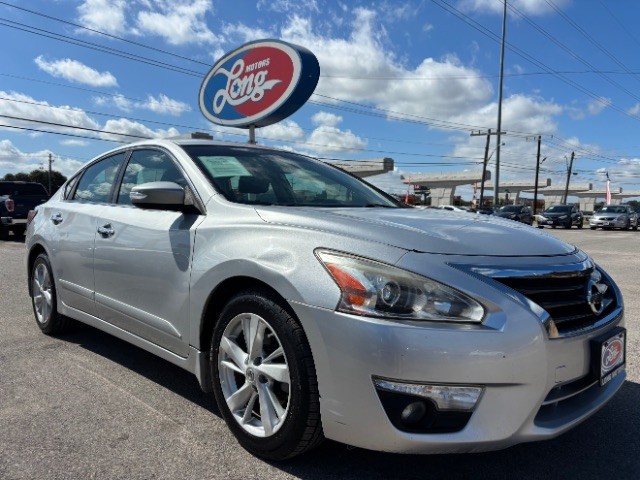 more details - nissan altima