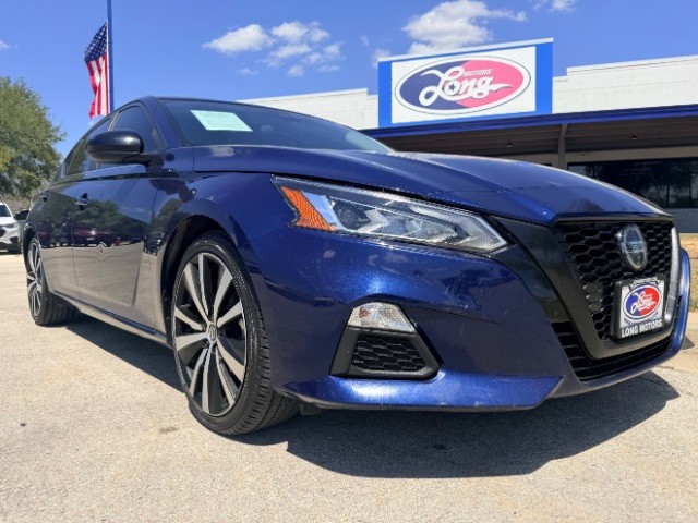 more details - nissan altima