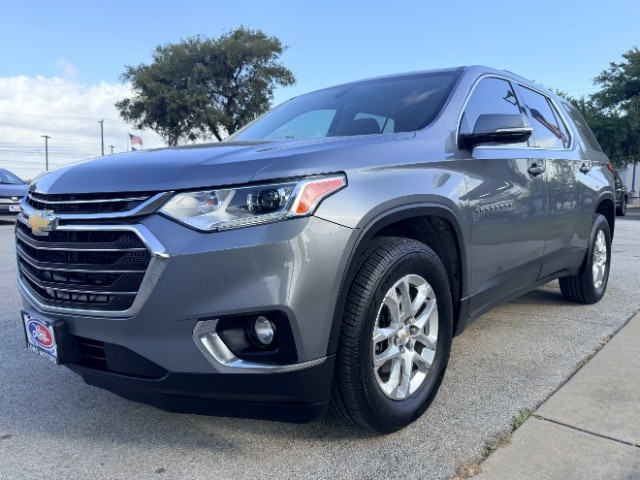 Chevrolet Traverse Vehicle Full-screen Gallery Image 03