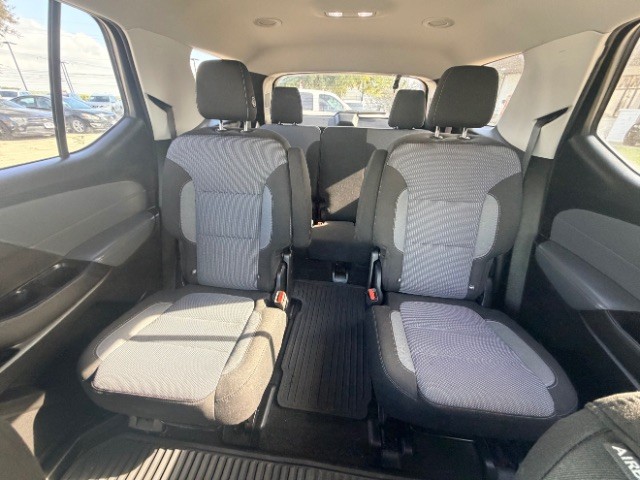 Chevrolet Traverse Vehicle Full-screen Gallery Image 13