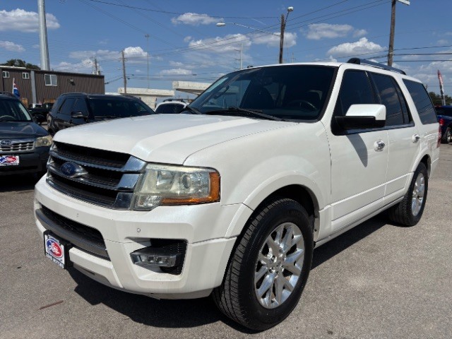 Ford Expedition Vehicle Full-screen Gallery Image 03