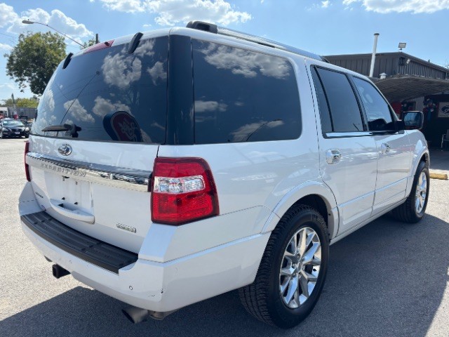 Ford Expedition Vehicle Full-screen Gallery Image 05