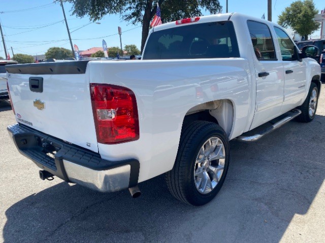 Chevrolet Silverado 1500 Vehicle Full-screen Gallery Image 04