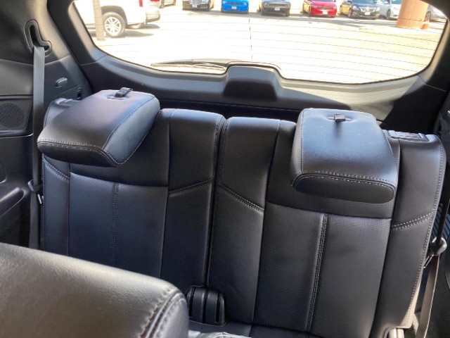 Nissan Pathfinder Vehicle Full-screen Gallery Image 07