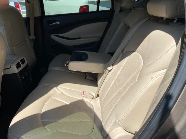 Buick Envision Vehicle Full-screen Gallery Image 07