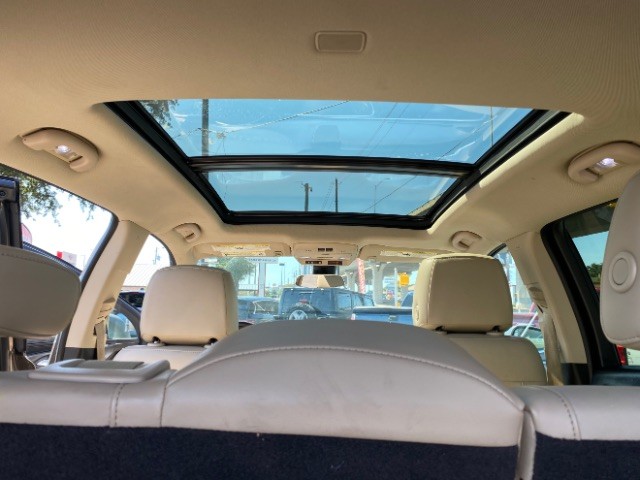 Buick Envision Vehicle Full-screen Gallery Image 13