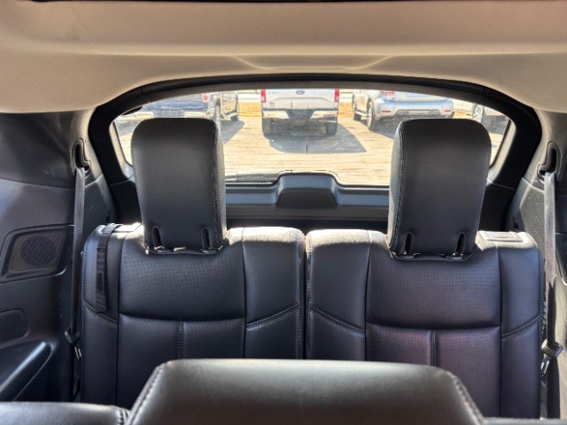 Nissan Pathfinder Vehicle Full-screen Gallery Image 07