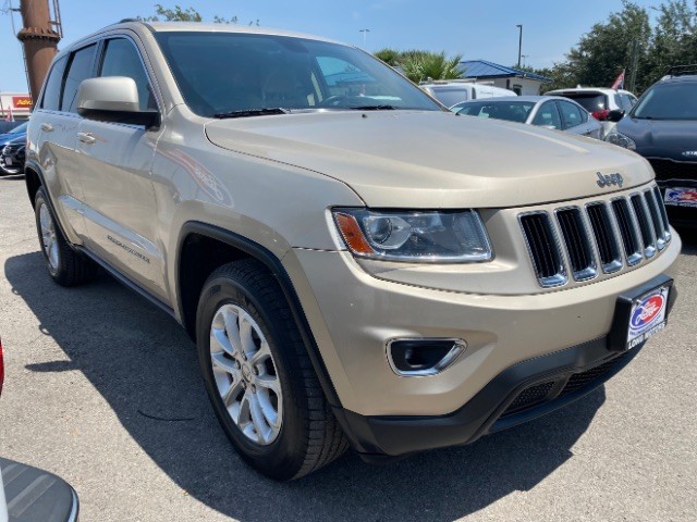Jeep Grand Cherokee Vehicle Full-screen Gallery Image 03