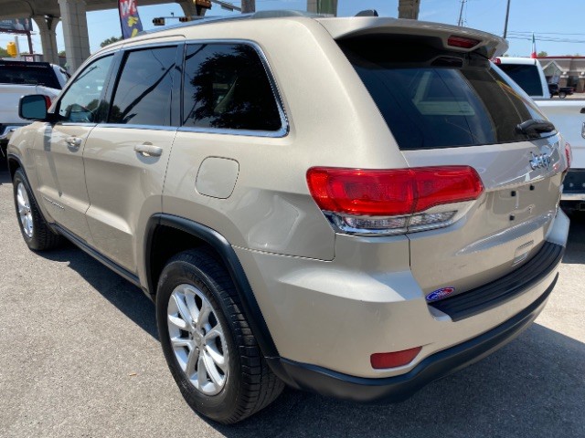 Jeep Grand Cherokee Vehicle Full-screen Gallery Image 05