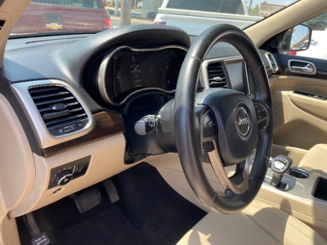 Jeep Grand Cherokee Vehicle Full-screen Gallery Image 09