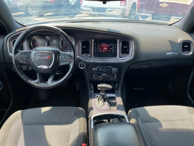 Dodge Charger Vehicle Full-screen Gallery Image 06