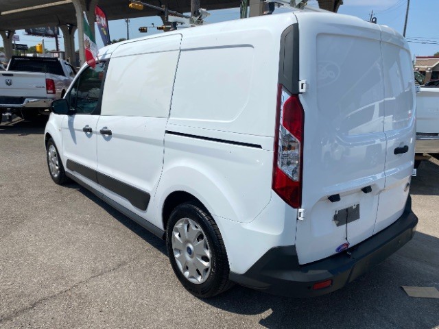 Ford Transit Connect Vehicle Full-screen Gallery Image 05