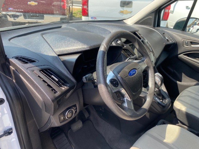 Ford Transit Connect Vehicle Full-screen Gallery Image 10