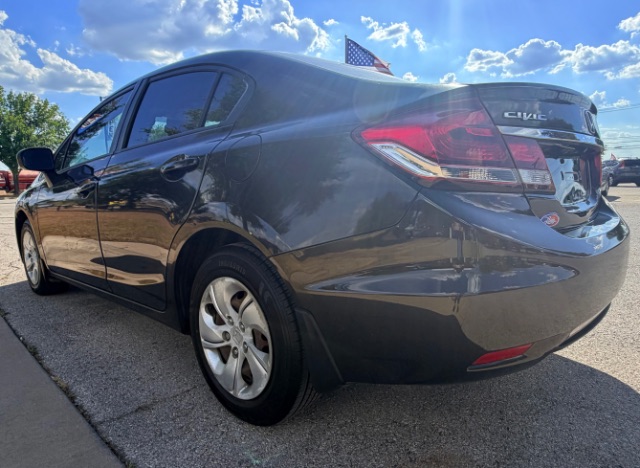 Honda Civic Sedan Vehicle Full-screen Gallery Image 05