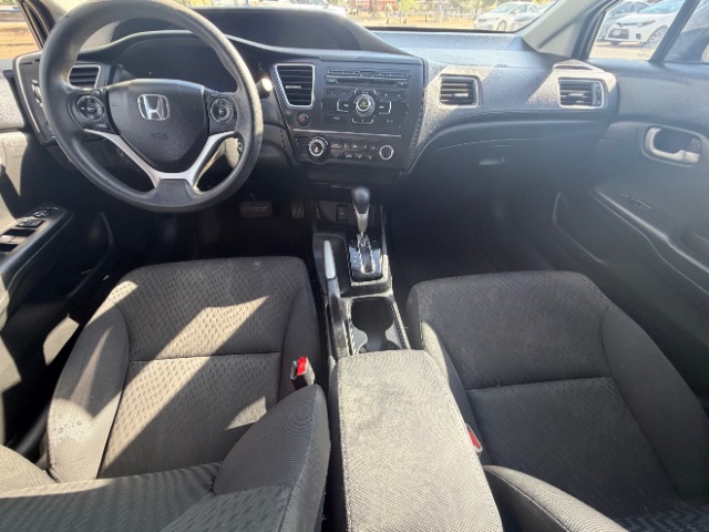Honda Civic Sedan Vehicle Full-screen Gallery Image 06