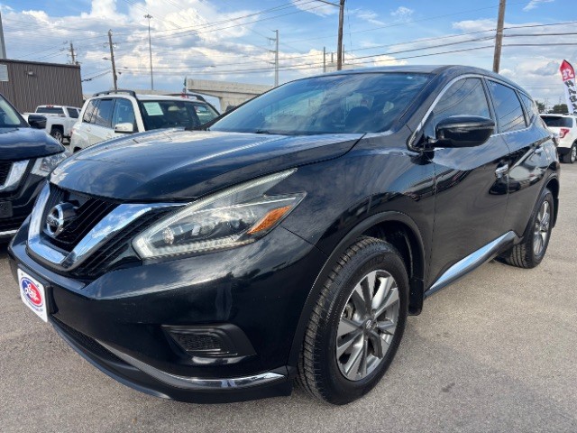 Nissan Murano Vehicle Full-screen Gallery Image 03