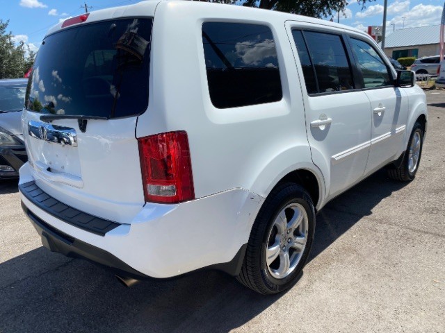 Honda Pilot Vehicle Full-screen Gallery Image 04