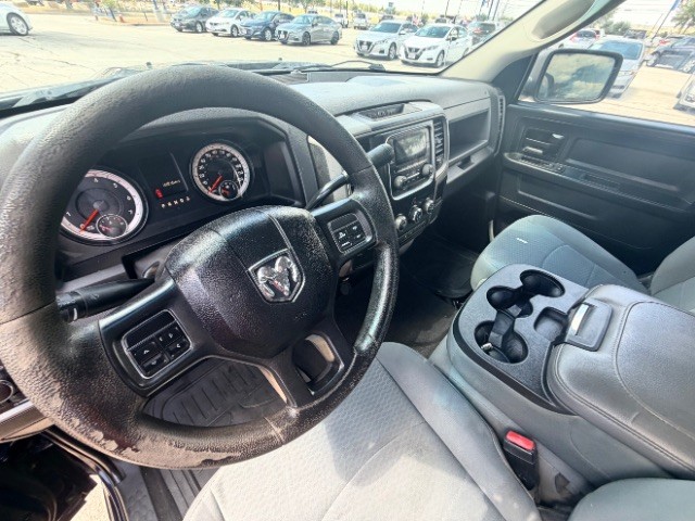Ram 1500 Vehicle Full-screen Gallery Image 10