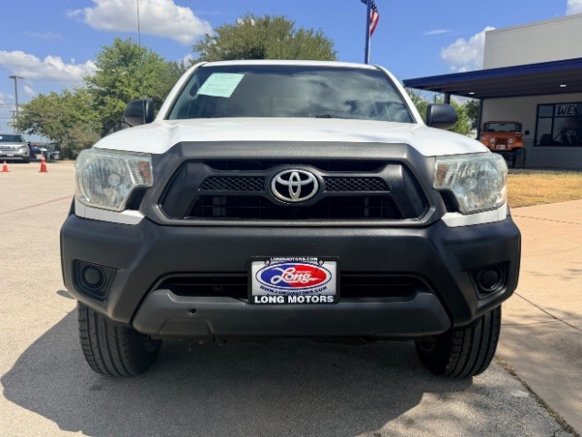 Toyota Tacoma Vehicle Full-screen Gallery Image 02