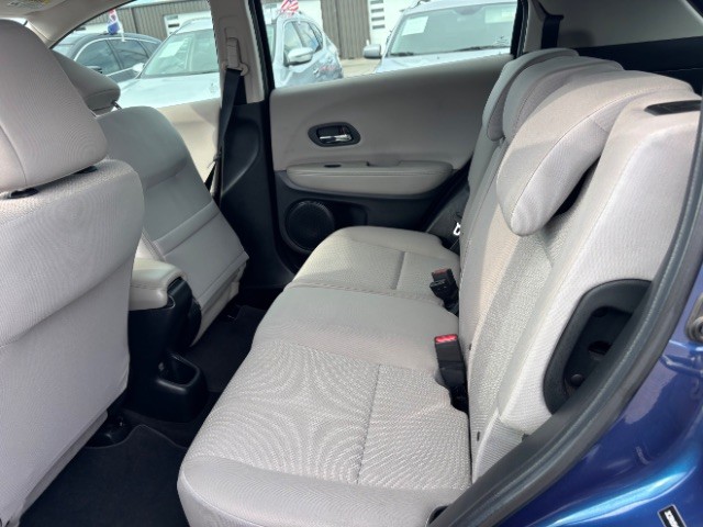 Honda HR-V Vehicle Full-screen Gallery Image 06