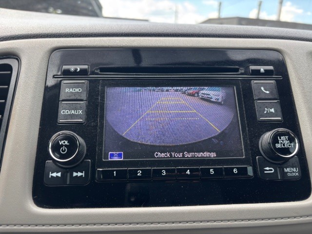 Honda HR-V Vehicle Full-screen Gallery Image 10