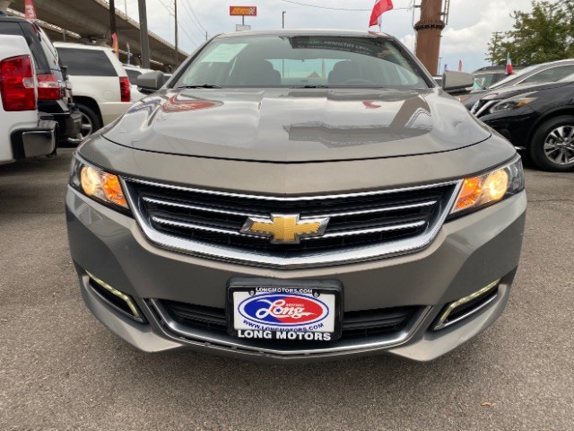 Chevrolet Impala Vehicle Full-screen Gallery Image 02
