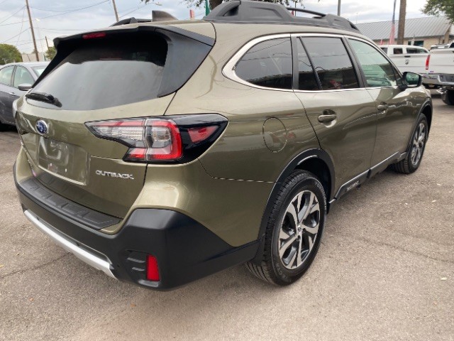 Subaru Outback Vehicle Full-screen Gallery Image 04