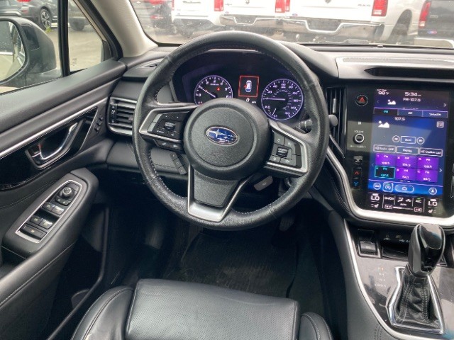 Subaru Outback Vehicle Full-screen Gallery Image 11