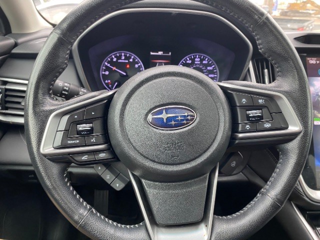 Subaru Outback Vehicle Full-screen Gallery Image 15