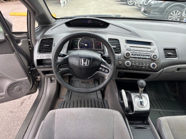Honda Civic Sedan Vehicle Full-screen Gallery Image 08