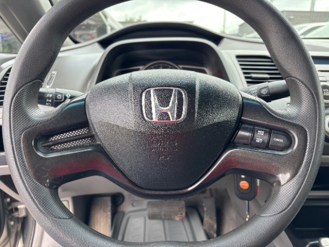 Honda Civic Sedan Vehicle Full-screen Gallery Image 11