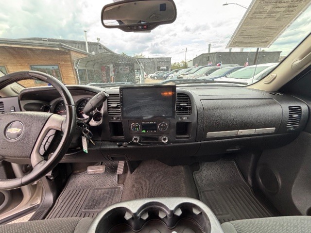 Chevrolet Silverado 1500 Vehicle Full-screen Gallery Image 08