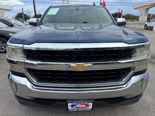 Chevrolet Silverado 1500 Vehicle Full-screen Gallery Image 02