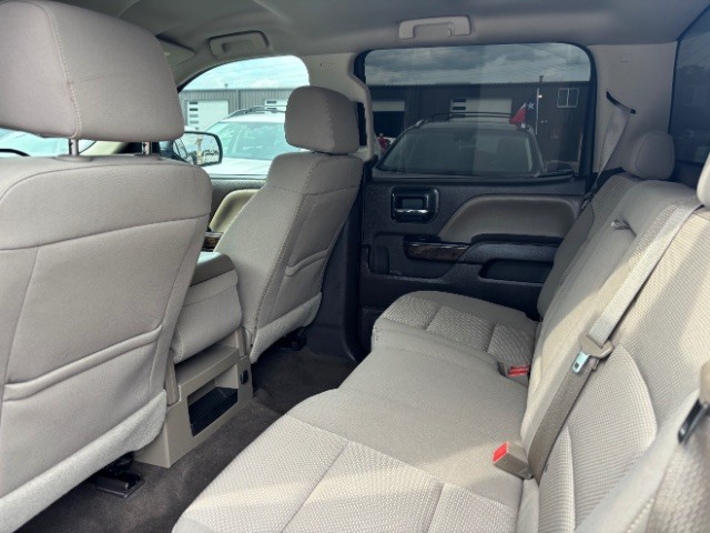 Chevrolet Silverado 1500 Vehicle Full-screen Gallery Image 06