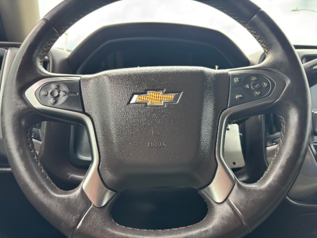 Chevrolet Silverado 1500 Vehicle Full-screen Gallery Image 12