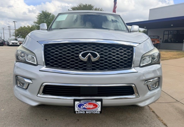 INFINITI QX80 Vehicle Full-screen Gallery Image 02