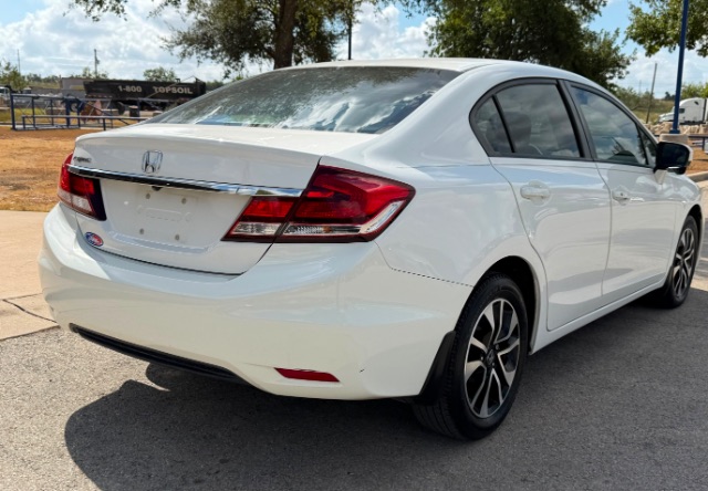 Honda Civic Sedan Vehicle Full-screen Gallery Image 04