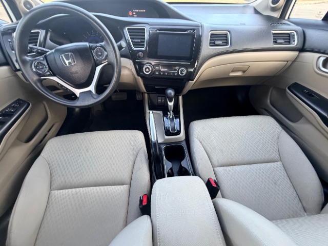 Honda Civic Sedan Vehicle Full-screen Gallery Image 06