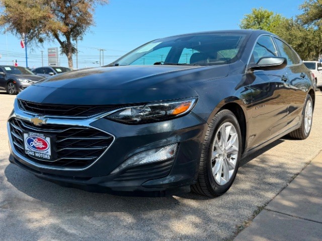 Chevrolet Malibu Vehicle Full-screen Gallery Image 03