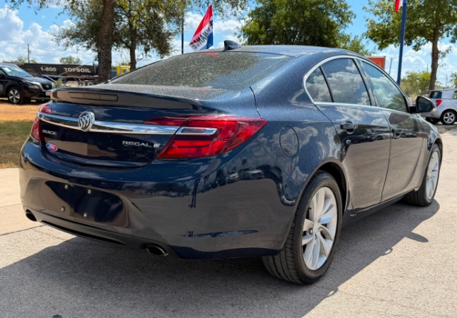 Buick Regal Vehicle Full-screen Gallery Image 04