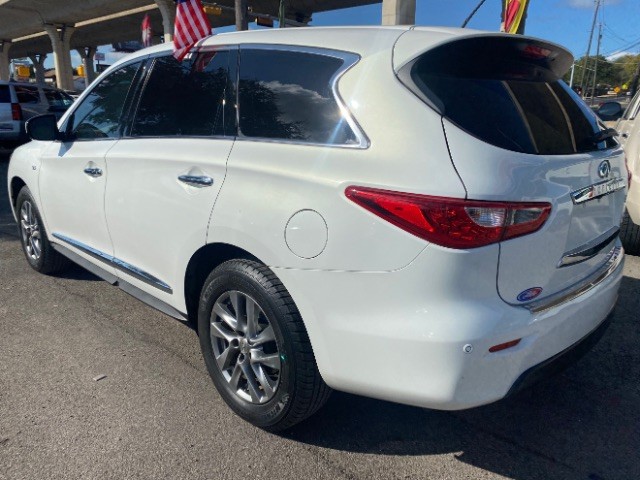 INFINITI QX60 Vehicle Full-screen Gallery Image 05