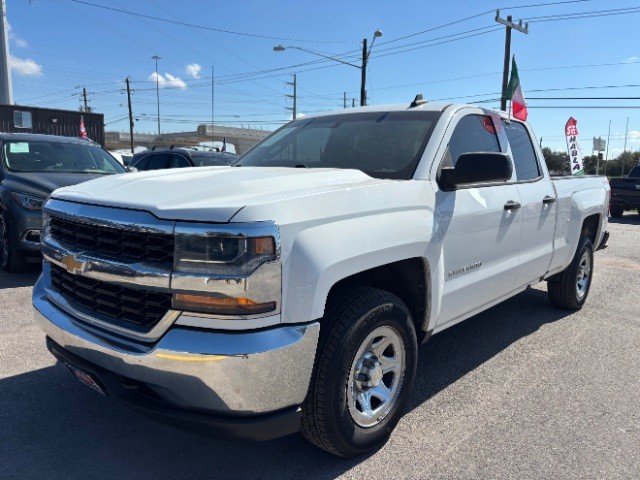 Chevrolet Silverado 1500 Vehicle Full-screen Gallery Image 03