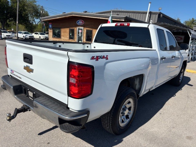 Chevrolet Silverado 1500 Vehicle Full-screen Gallery Image 05