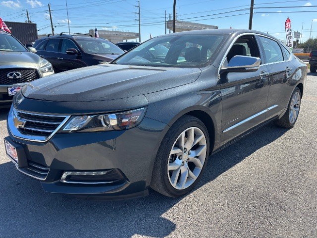 Chevrolet Impala Vehicle Full-screen Gallery Image 03