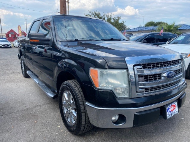 Ford F-150 Vehicle Full-screen Gallery Image 03