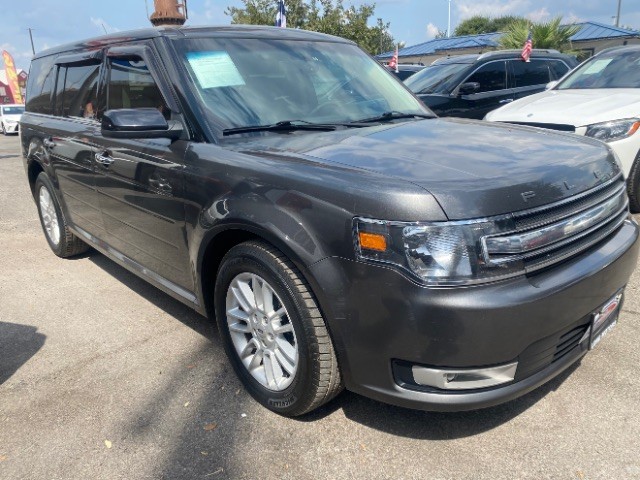 Ford Flex Vehicle Full-screen Gallery Image 03